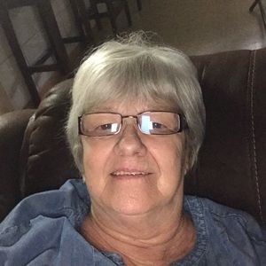 Meet your Posher, Connie